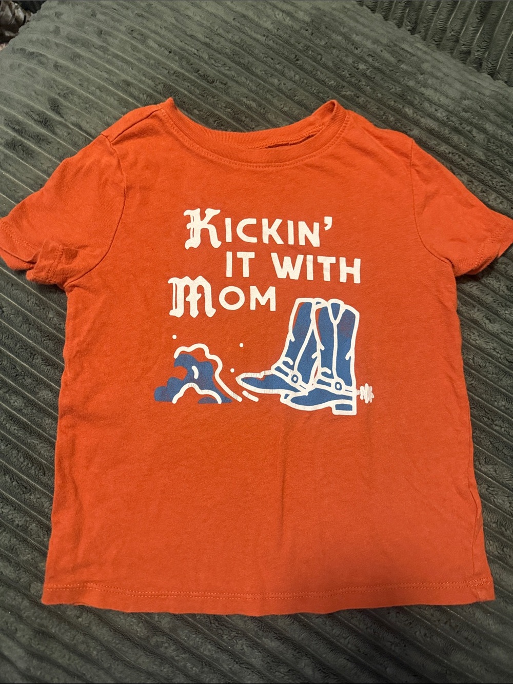 Old Navy Kids Orange Graphic Tee - "Kickin' It With Mom" 4t -runs small